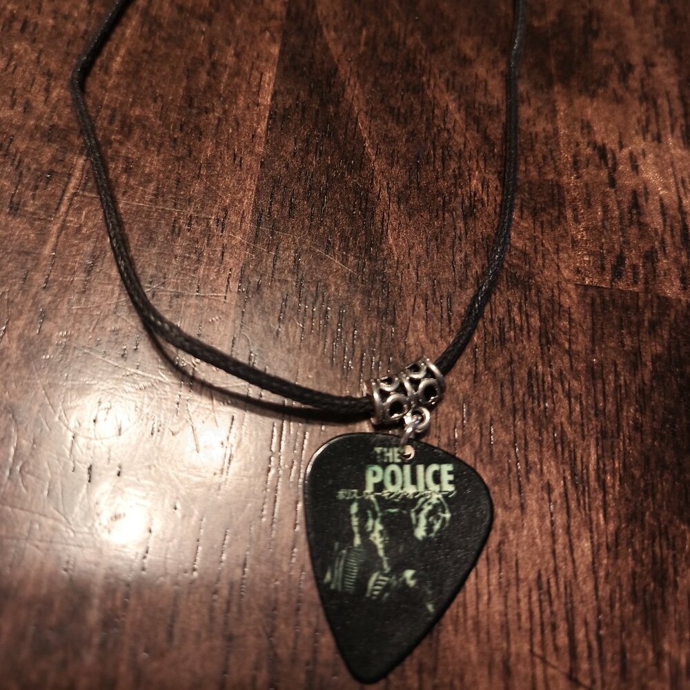 THE POLICE GROUP GUITAR PICK NECKLACE